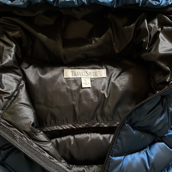 Vest - Picture 3 of 6